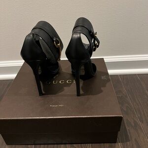 Gucci Black Leather Horsebit Ankle Cuff Sandal